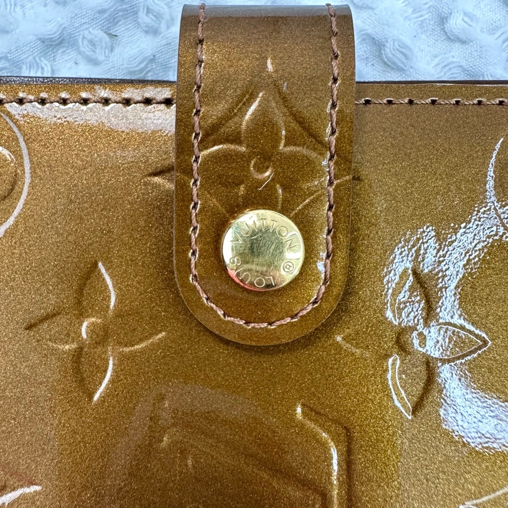 Louis Vuitton Gold Monogram Notebook - Picture 6 of 14